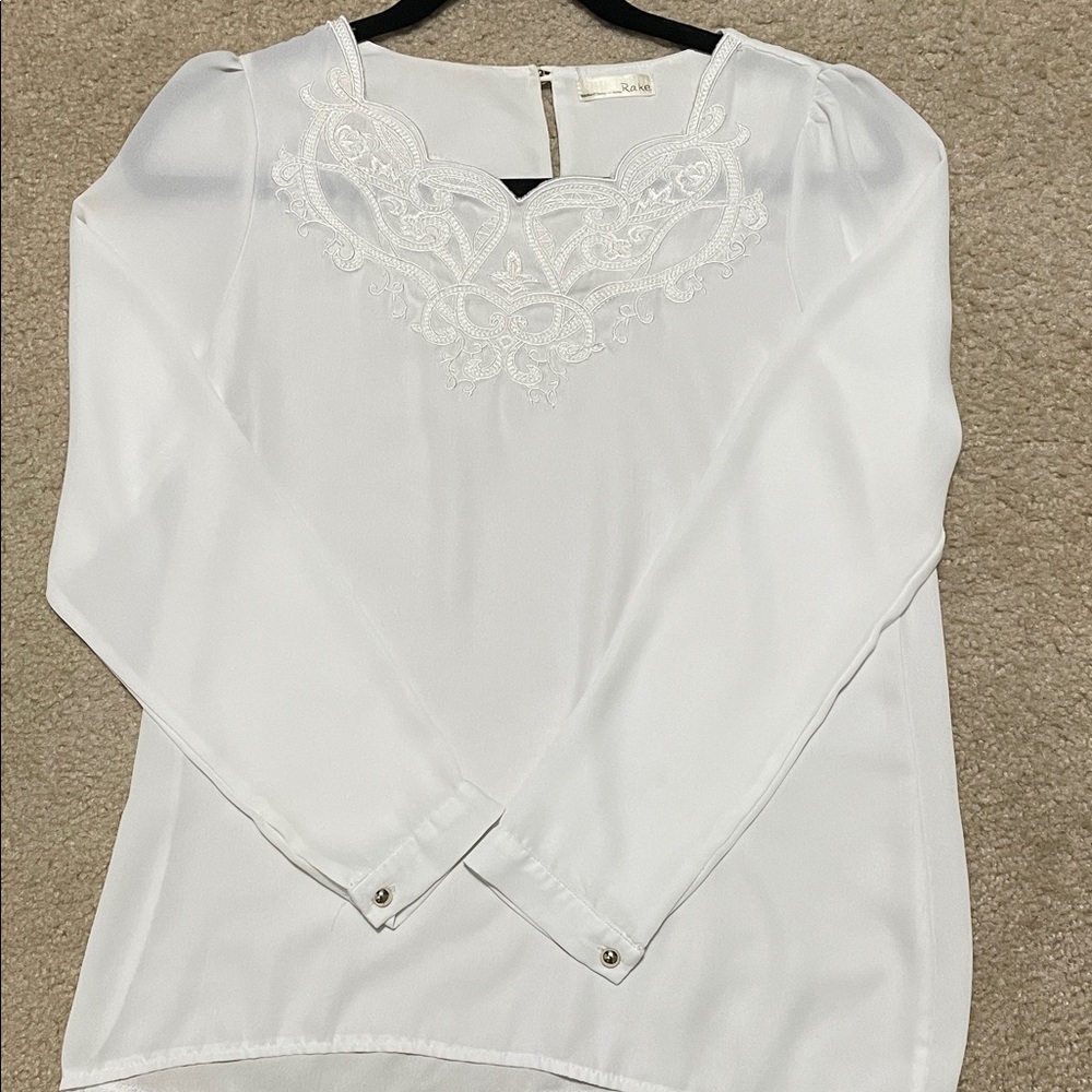 Elegant White Embroidered Long-Sleeve Women's Blouse